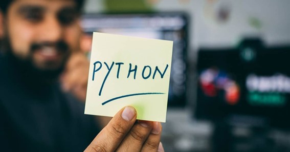 TOP BENEFITS OF LEARNING PYTHON IN 2022-2023